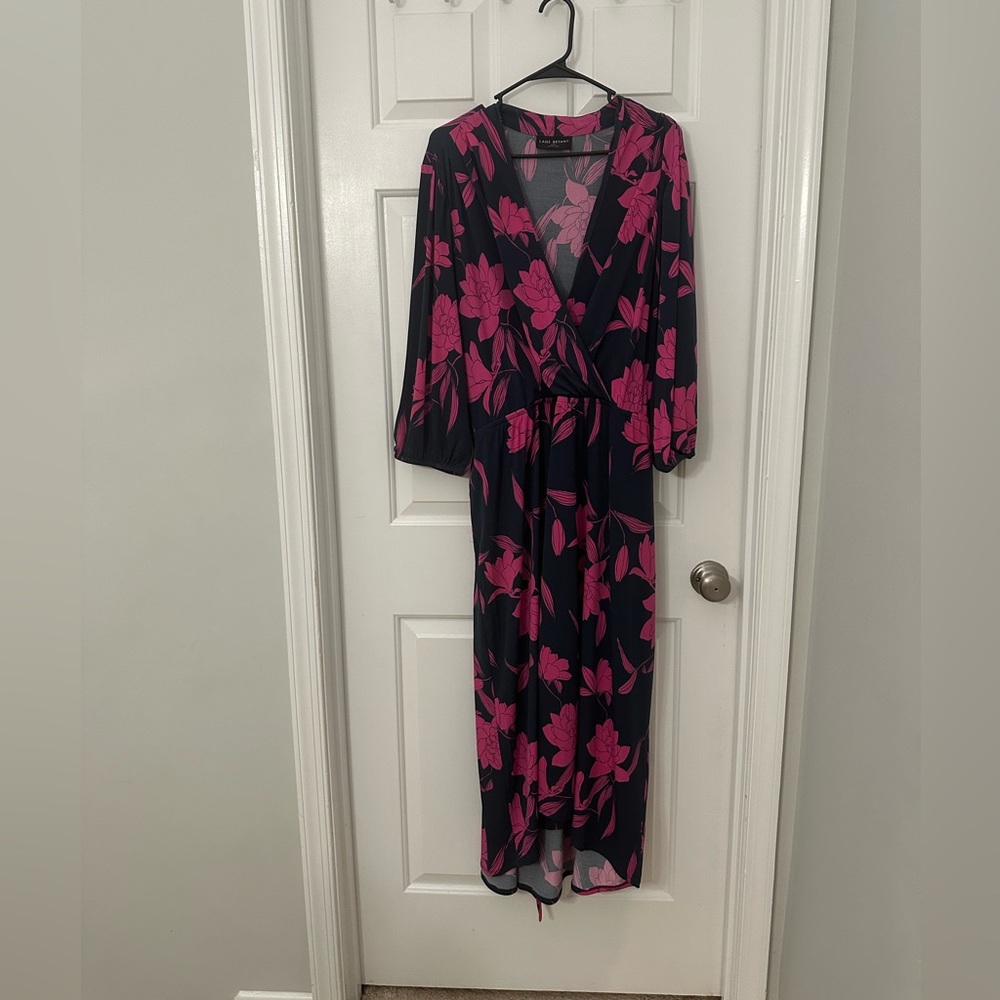 LANE BRYANT fuchsia and navy slinky wrap dress with waist tie. PLUS SIZE